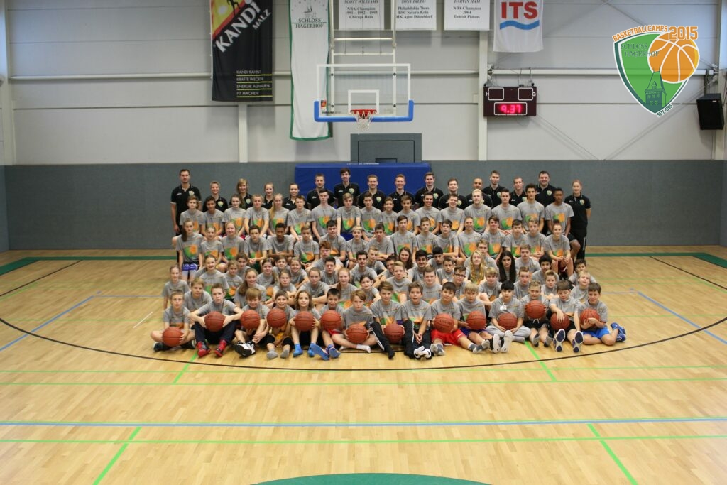 179. Basketballcamp am Schloss Hagerhof – Camper und Coaches