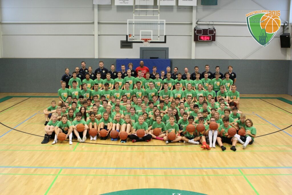 184. Basketballcamp am Schloss Hagerhof – Camper und Coaches