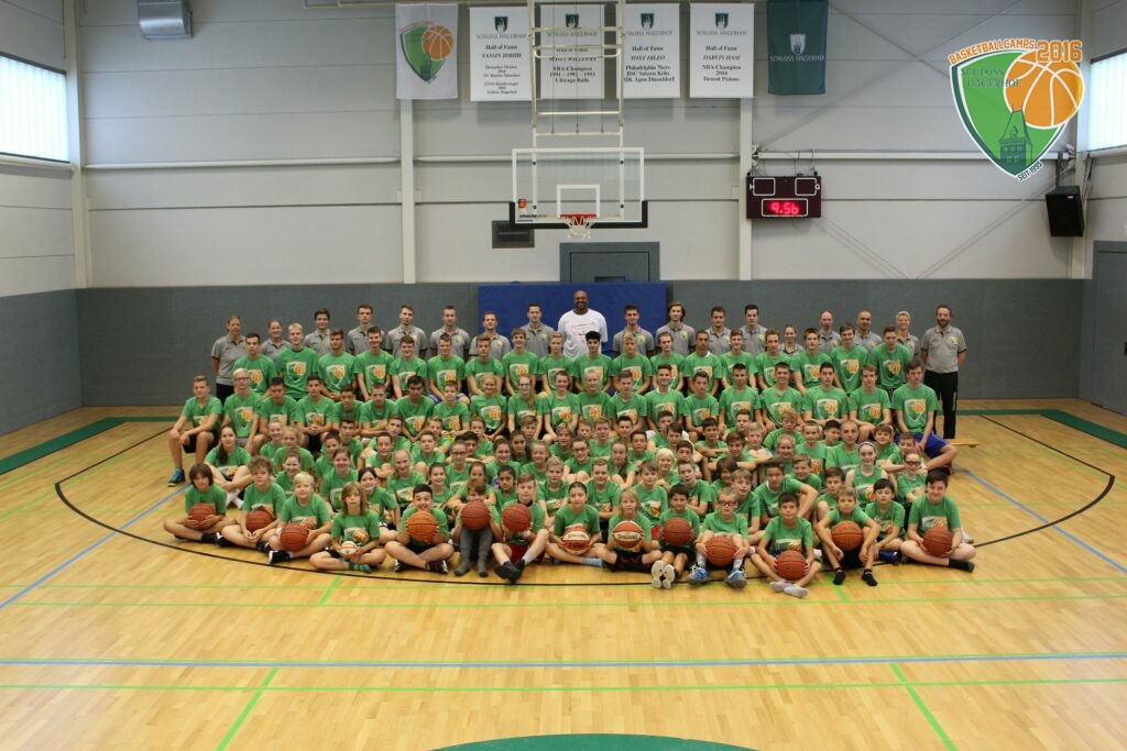185. Basketballcamp am Schloss Hagerhof – Camper und Coaches