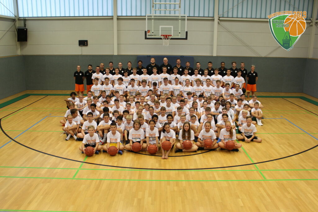 216. Basketballcamp am Schloss Hagerhof – Camper und Coaches