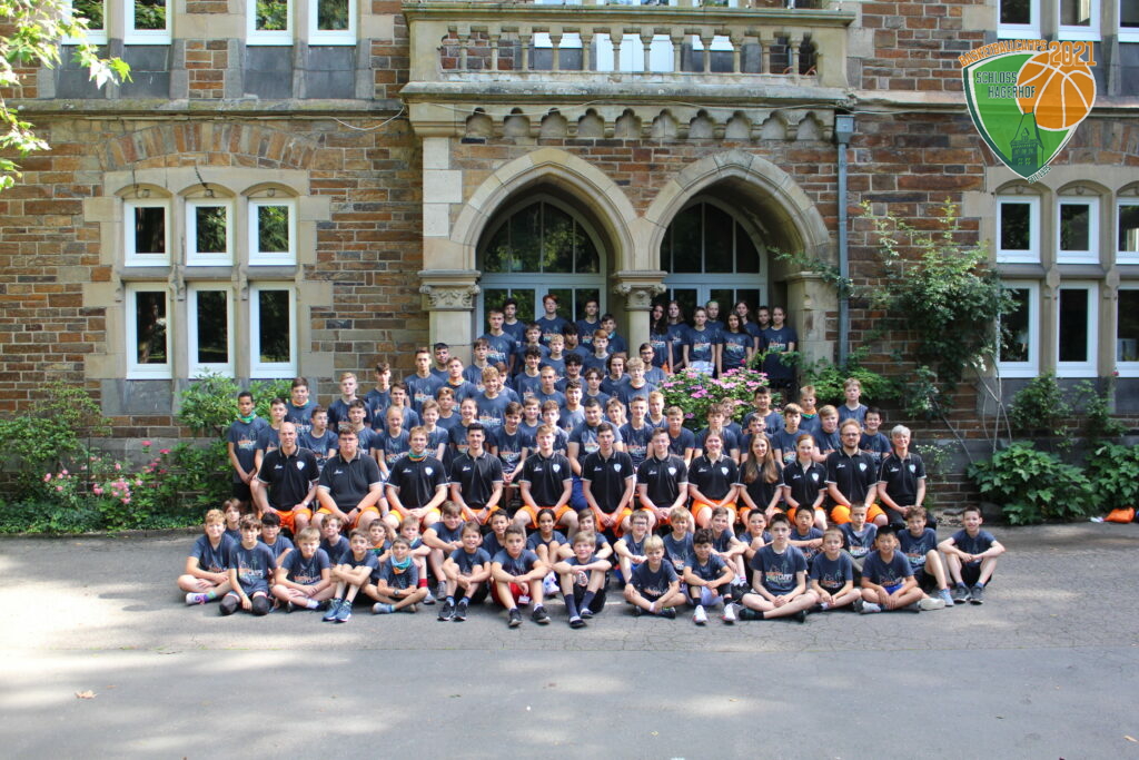 228. Basketballcamp am Schloss Hagerhof – Camper und Coaches